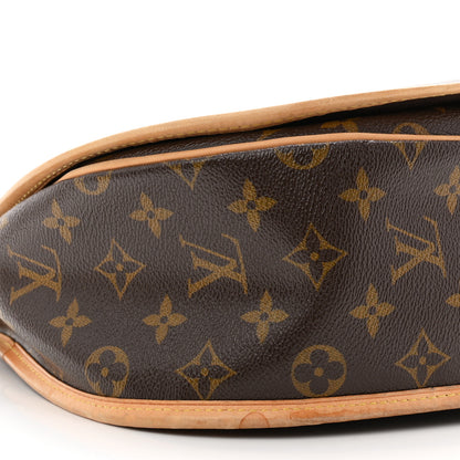 Louis Vuitton Monogram Menilmontant MM 8 of 9