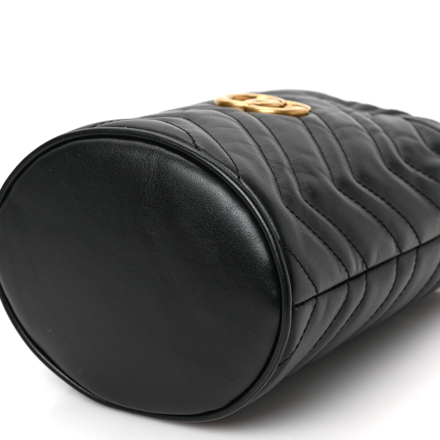 Calfskin Matelasse Mini GG Marmont 2.0 Bucket Bag Black