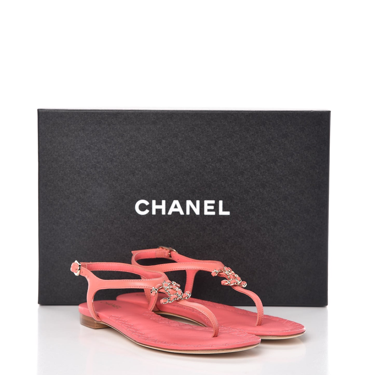 Lambskin Chain CC Logo Thong Sandals 35 Pink