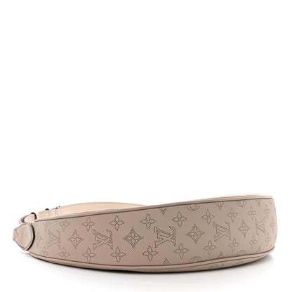 Louis Vuitton Mahina Baia MM Galet 4 of 10