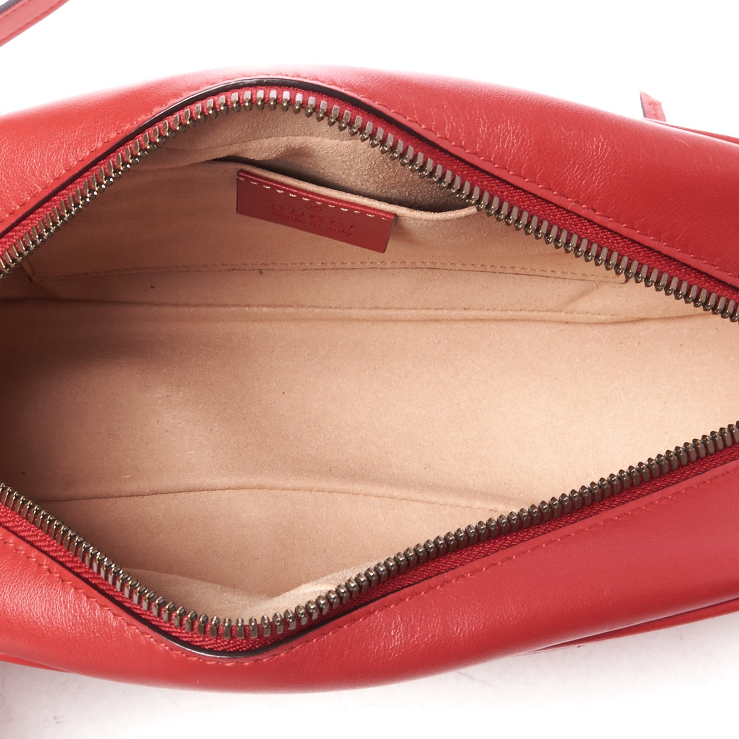 Calfskin Matelasse Small GG Marmont Chain Shoulder Bag Hibiscus Red
