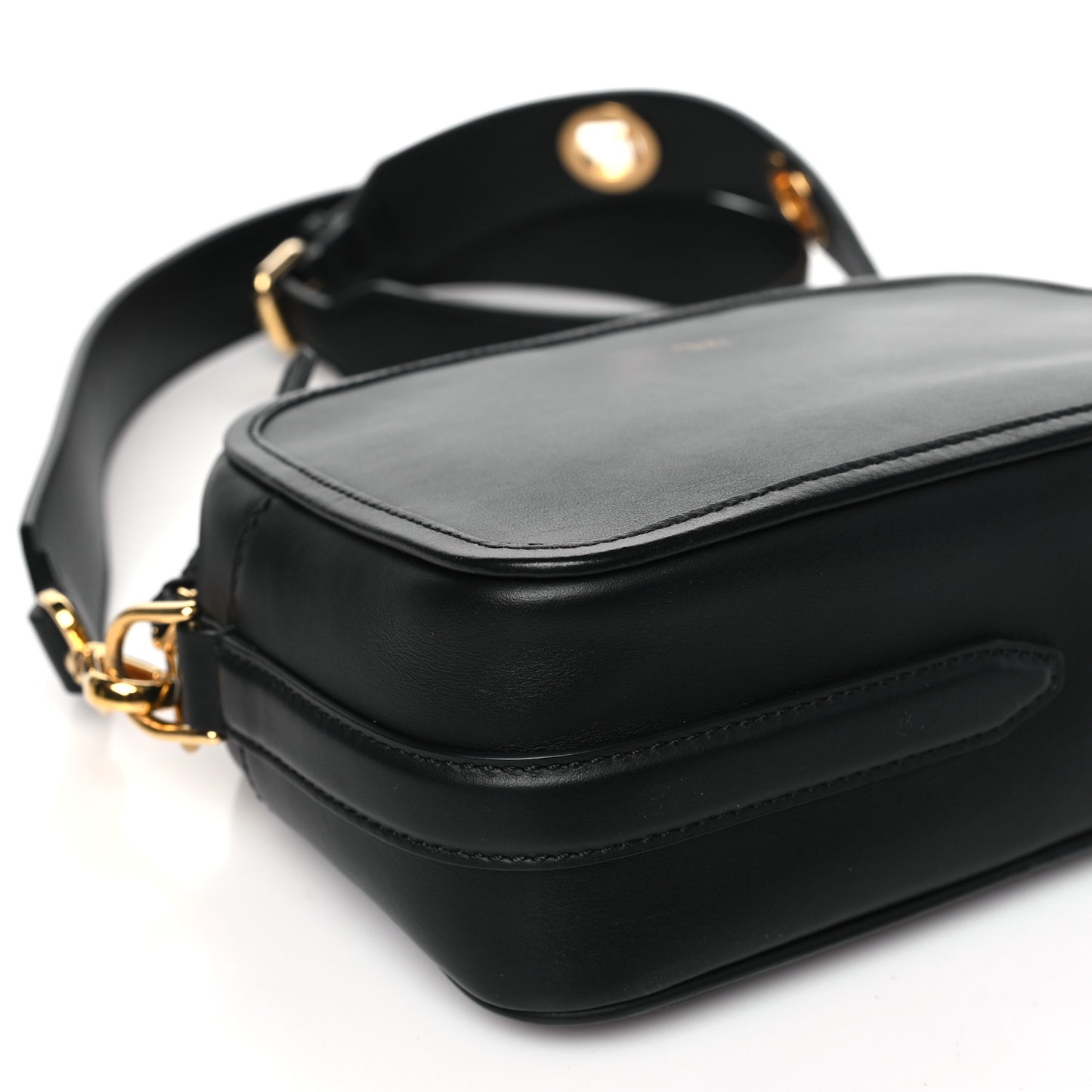Vitello Century Opaco F is Fendi Camera Case Black