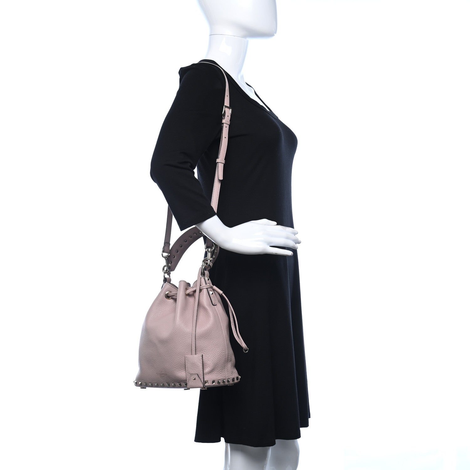 Valentino Garavani Pebbled Calfskin Small Rockstud Bucket Bag Poudre 2 of 8