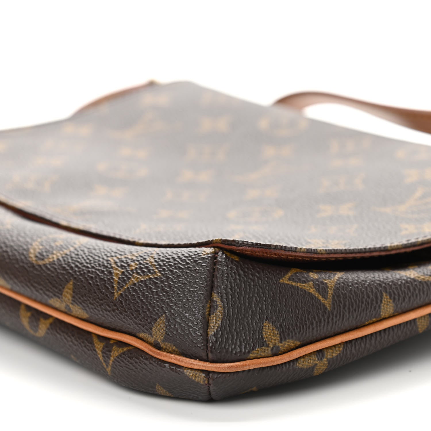 Louis Vuitton Monogram Musette Tango 9 of 9