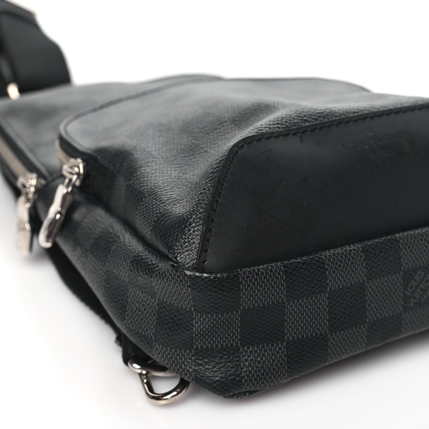 Louis Vuitton Damier Graphite Avenue Sling Bag 8 of 9
