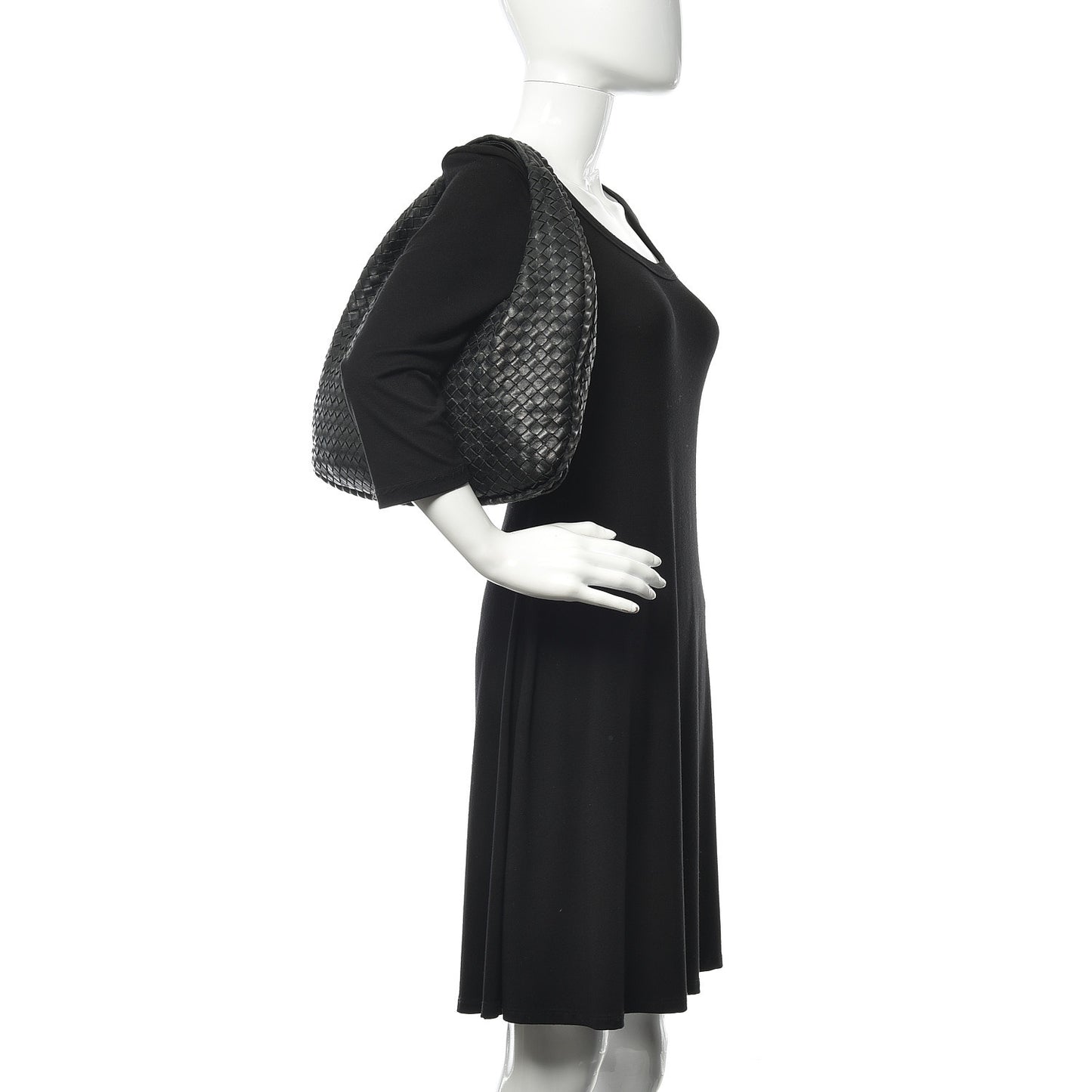 Nappa Intrecciato Medium Veneta Hobo Black