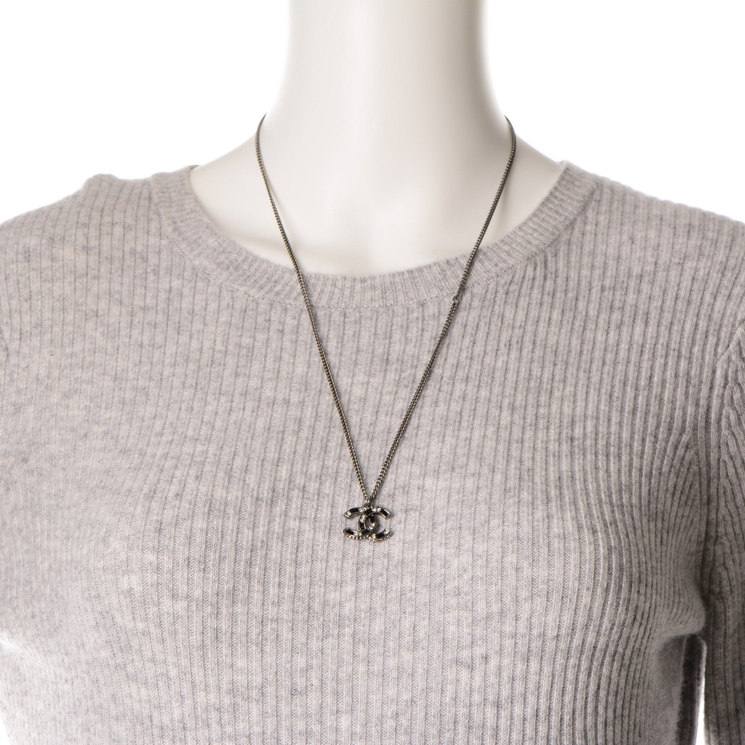 Chanel Ruthenium Baguette Crystal CC Necklace Black 2 of 4