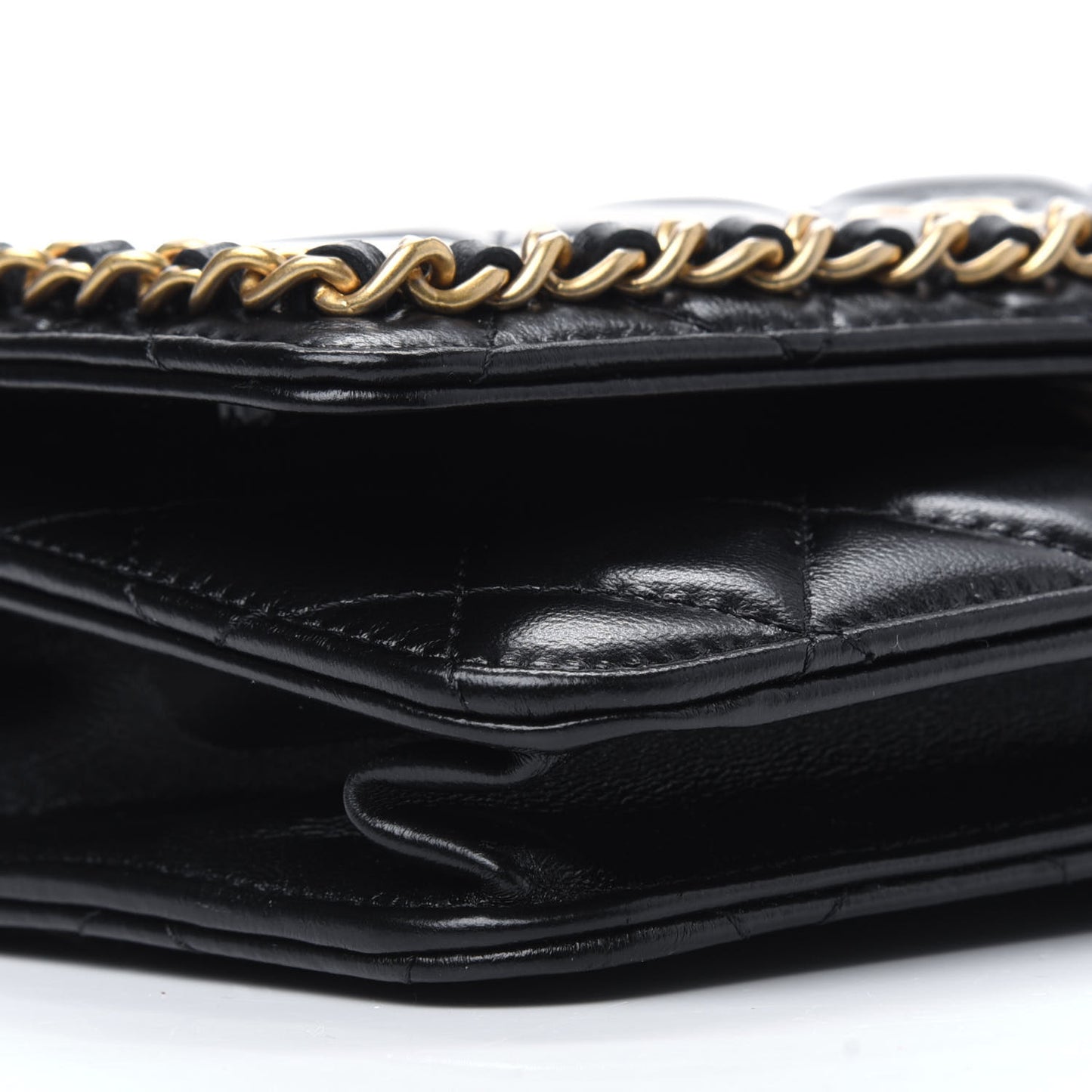 Lambskin Quilted Chain Around Wallet On Chain WOC Black