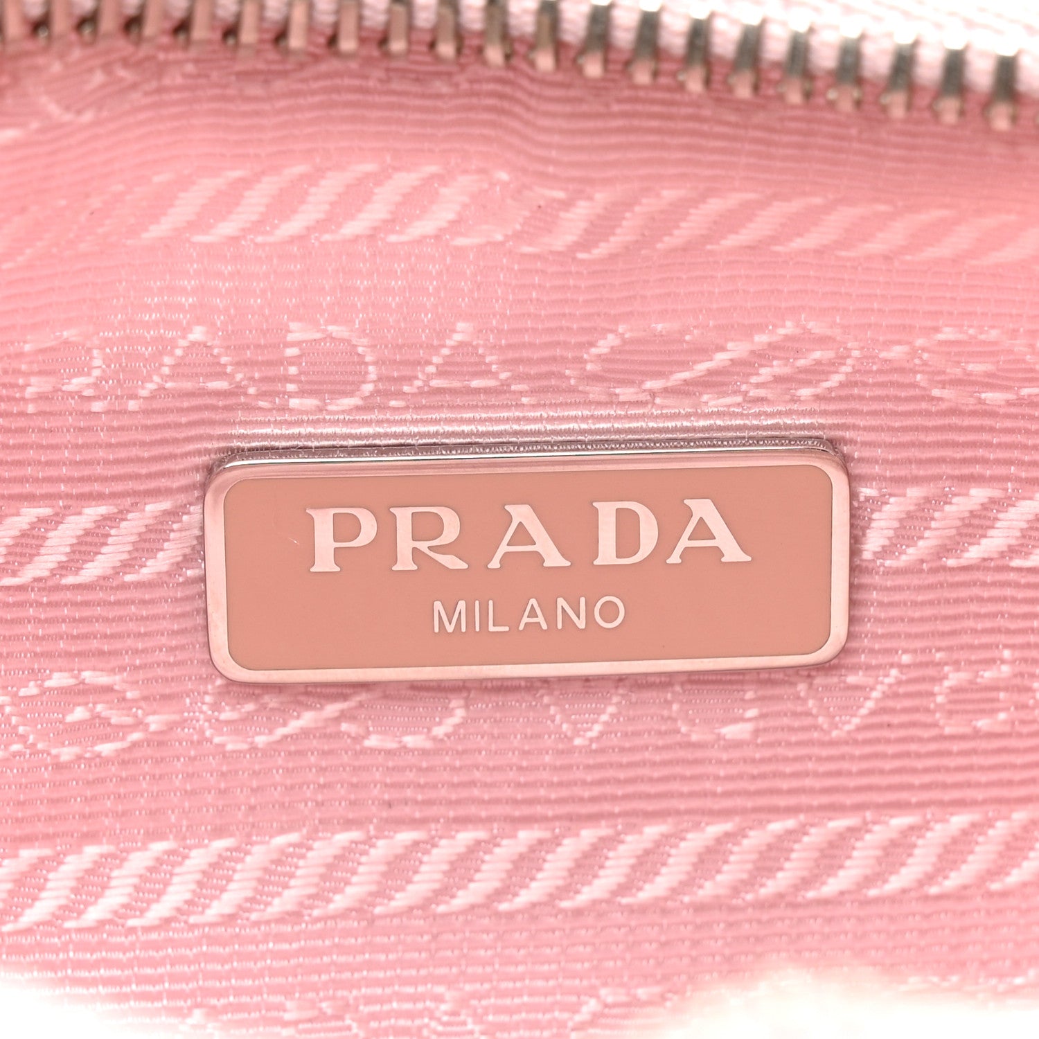Prada Nylon Re-Edition 2005 Shoulder Bag Alabastro 6 of 10