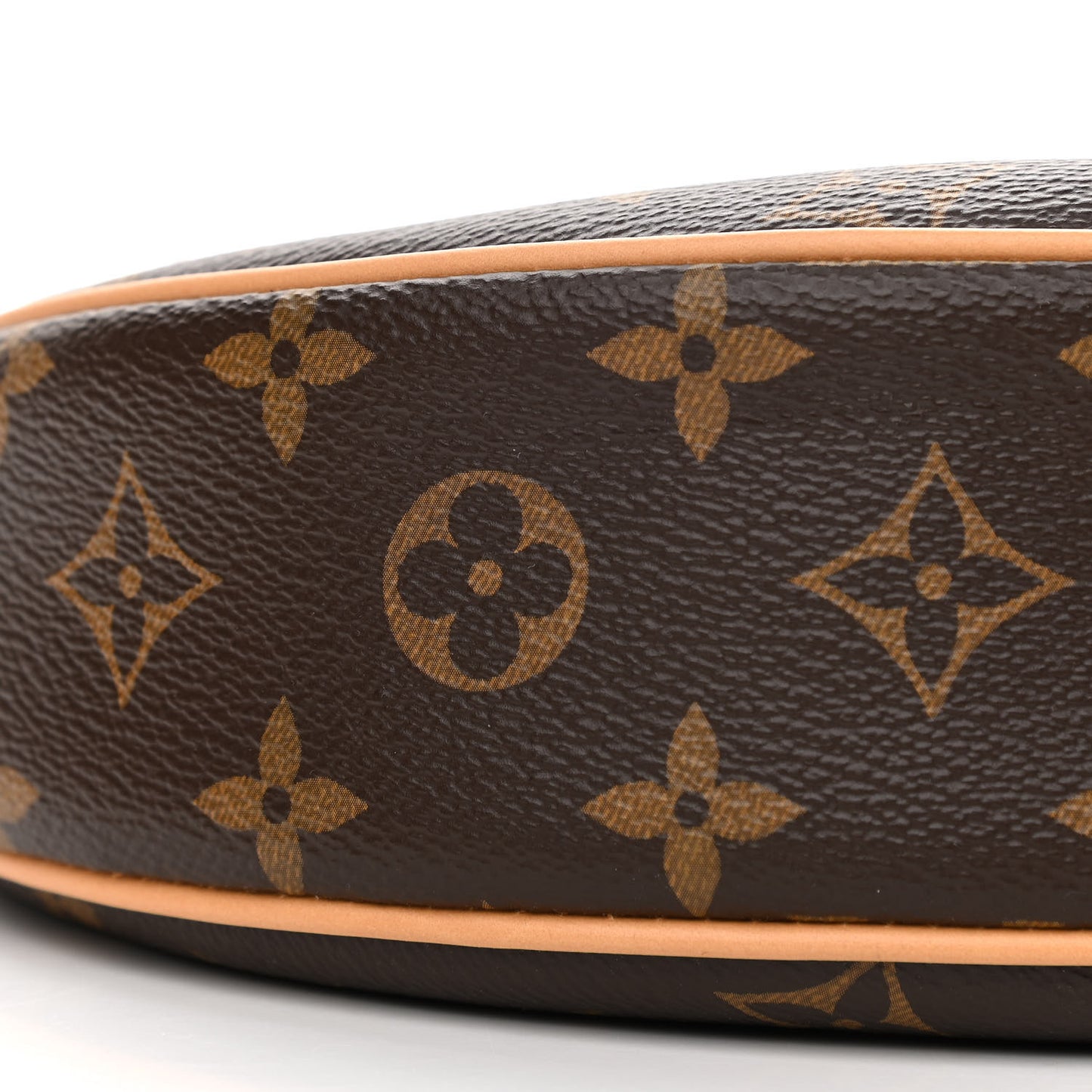 Monogram Loop