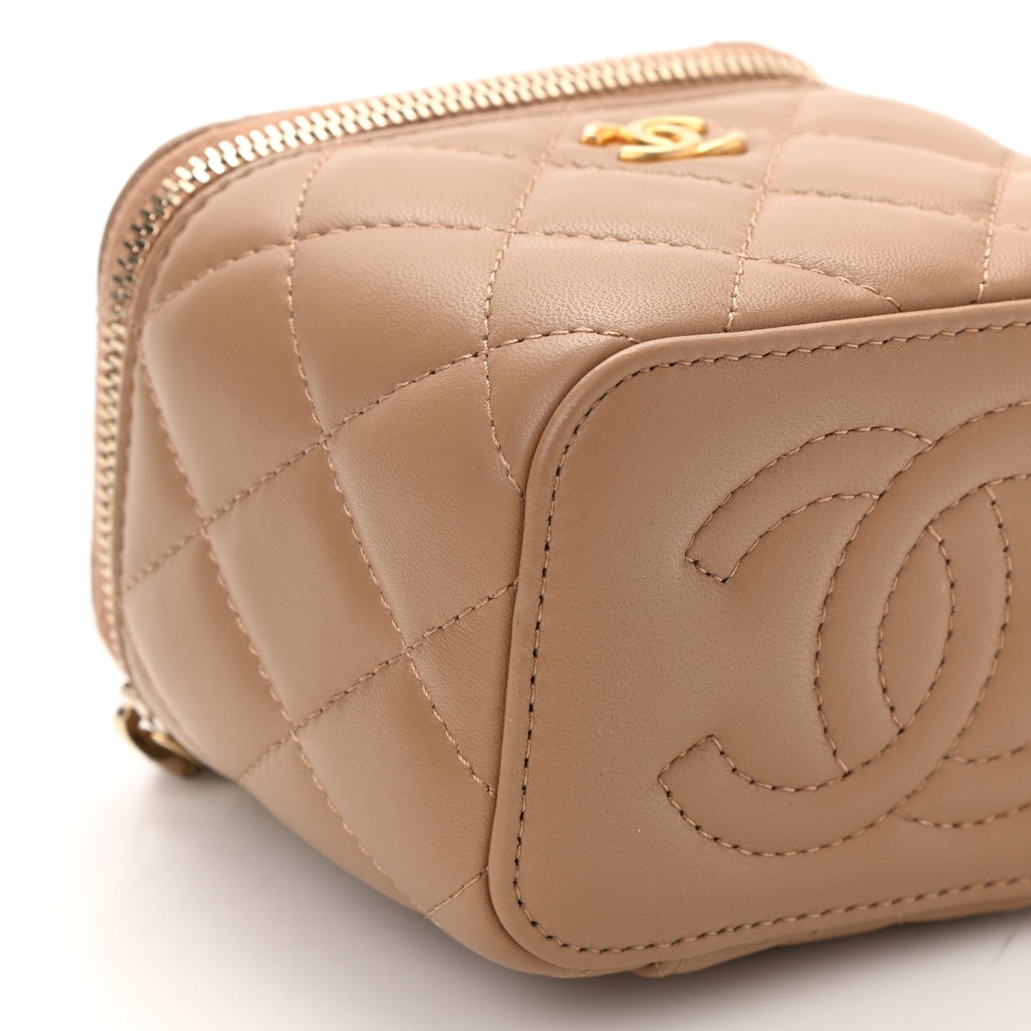 Lambskin Quilted Pearl Crush Mini Vanity Case With Chain Beige