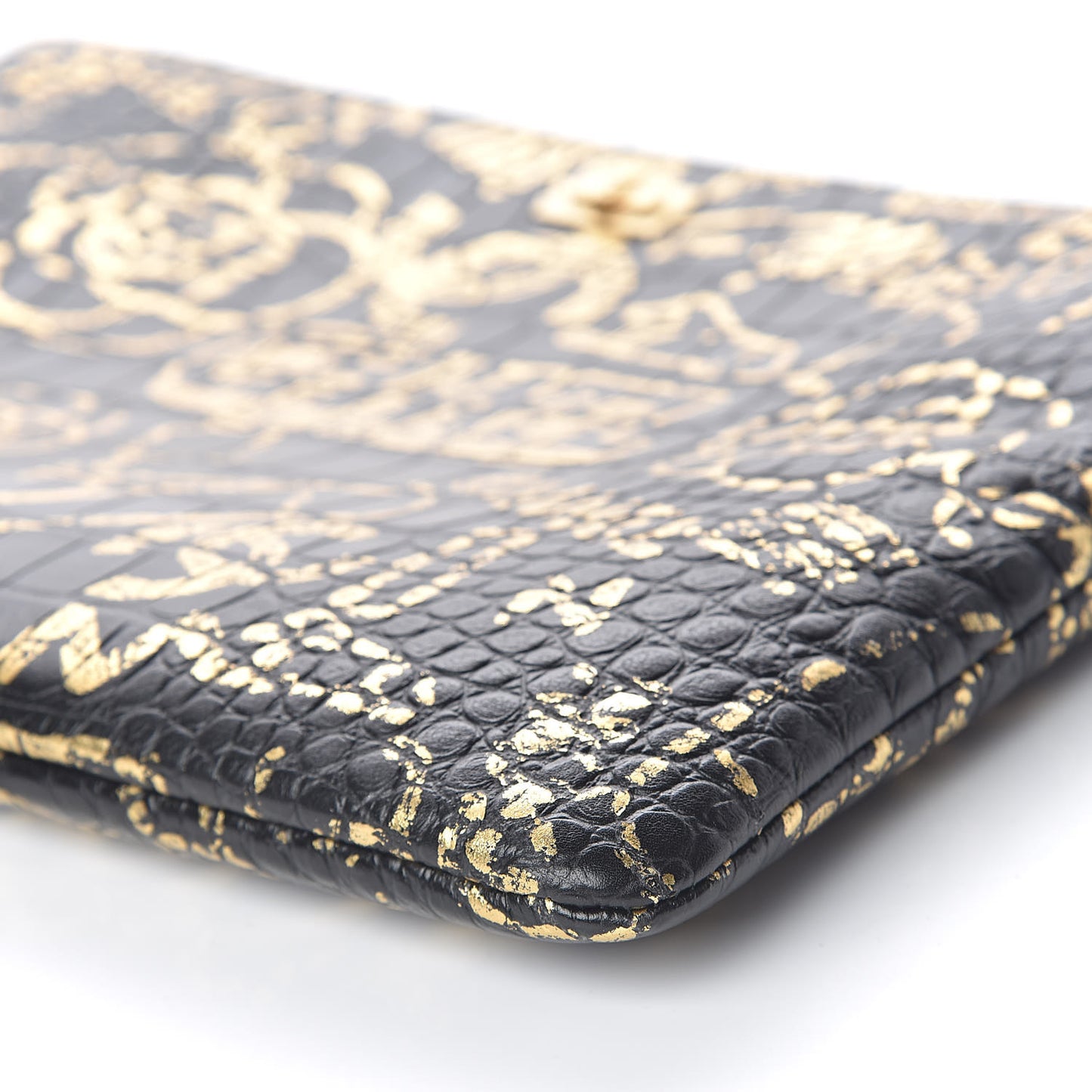 Calfskin Crocodile Embossed Graffiti 2.55 Large Cocodile Reissue Cosmetic Case Black Gold