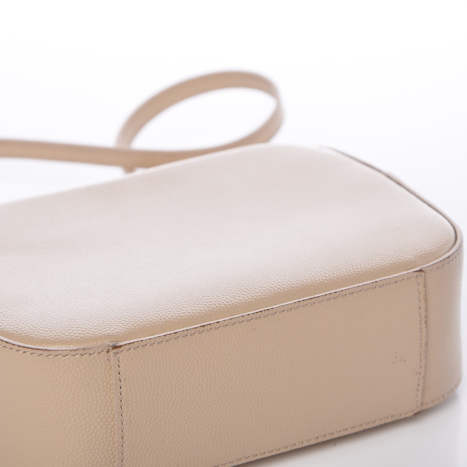Saint Laurent Grain De Poudre Small Classic Monogram Camera Bag Powder 11 of 11