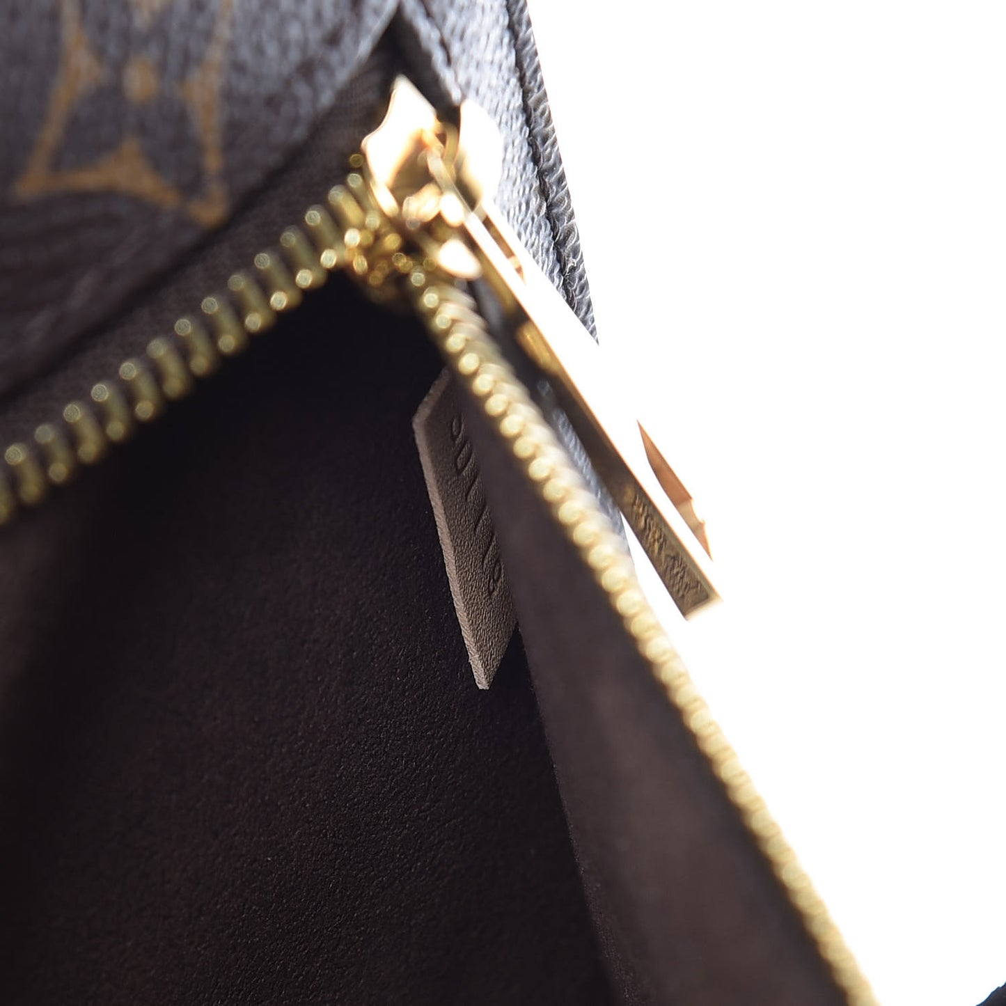 Monogram Pochette Metis