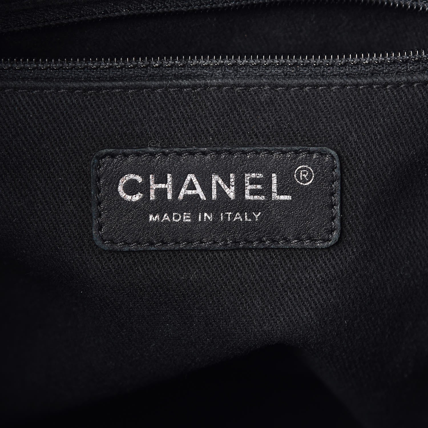 Chanel Caviar Quilted Medium CC Bucket Bag Dark Blue 7 of 9