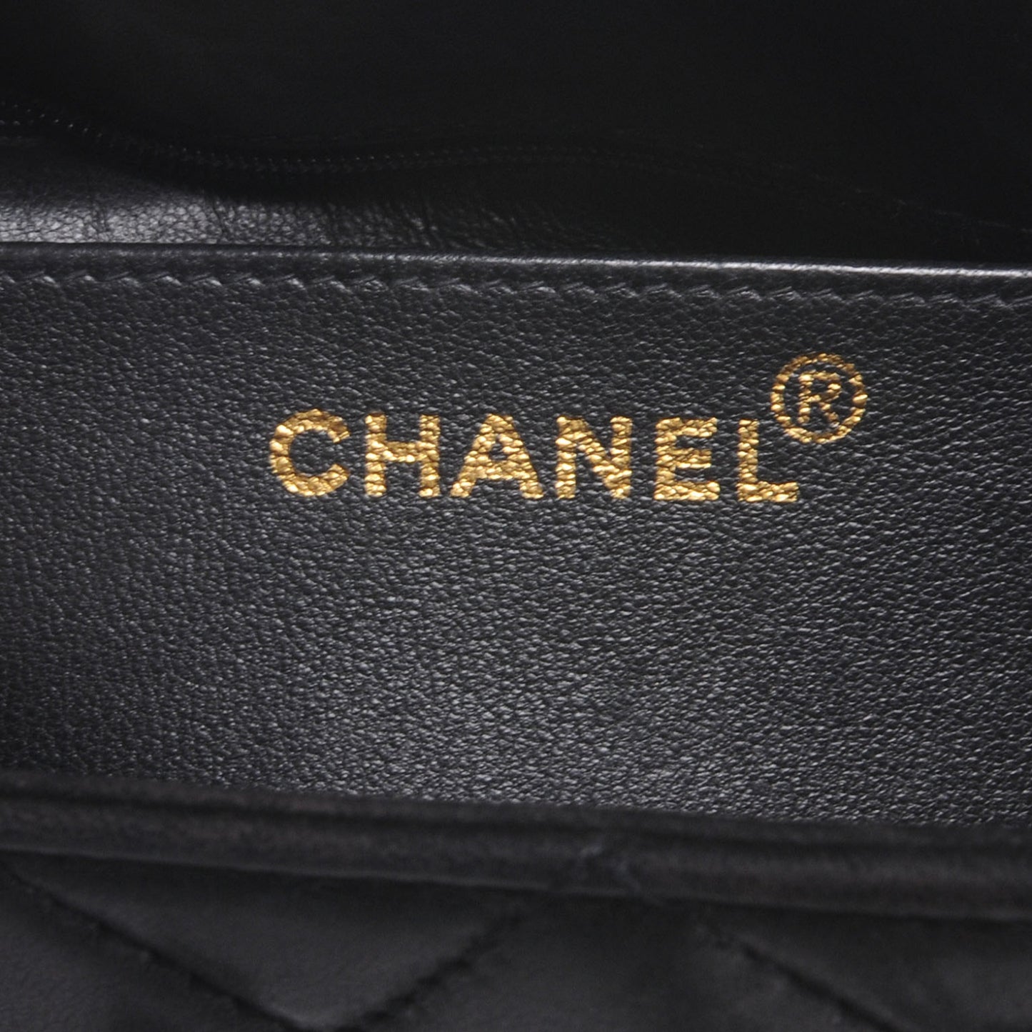 Lambskin Shoulder Bag w Resin Chain Black