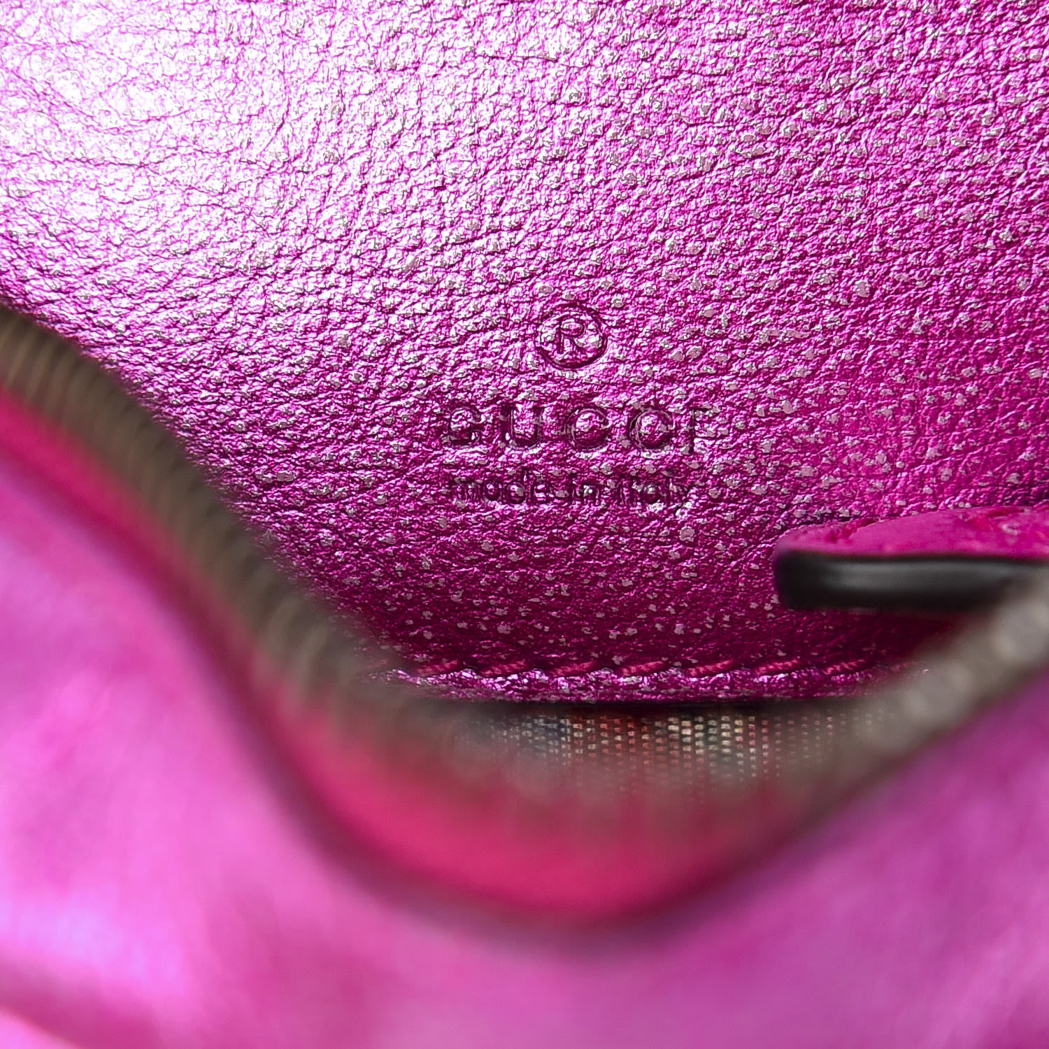 Gucci Laminated Nappa Trapuntata Mini Zumi Shoulder Bag Fuxia 9 of 9