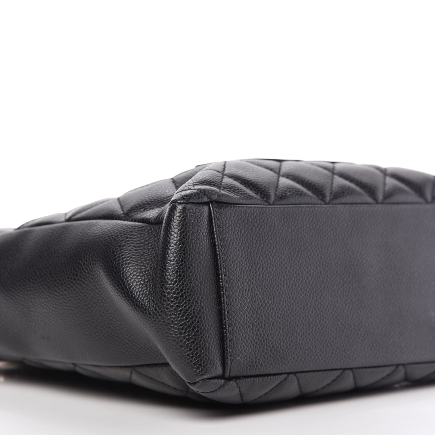 Caviar Quilted Petit Shopping Tote PST Black