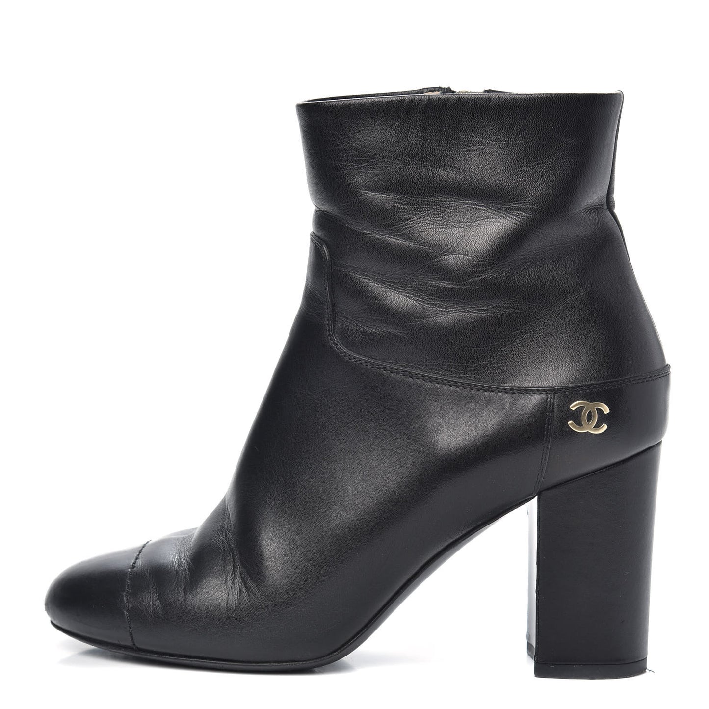 Tumbled Calfskin Cap Toe CC Short Boots 37 Black