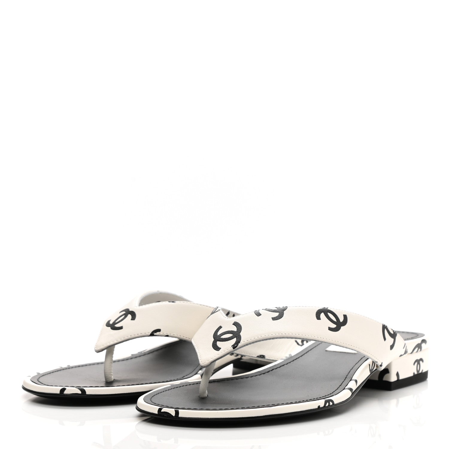 Chanel Printed Lambskin Coco Beach Thong Sandals 38.5 White Black 3 of 9