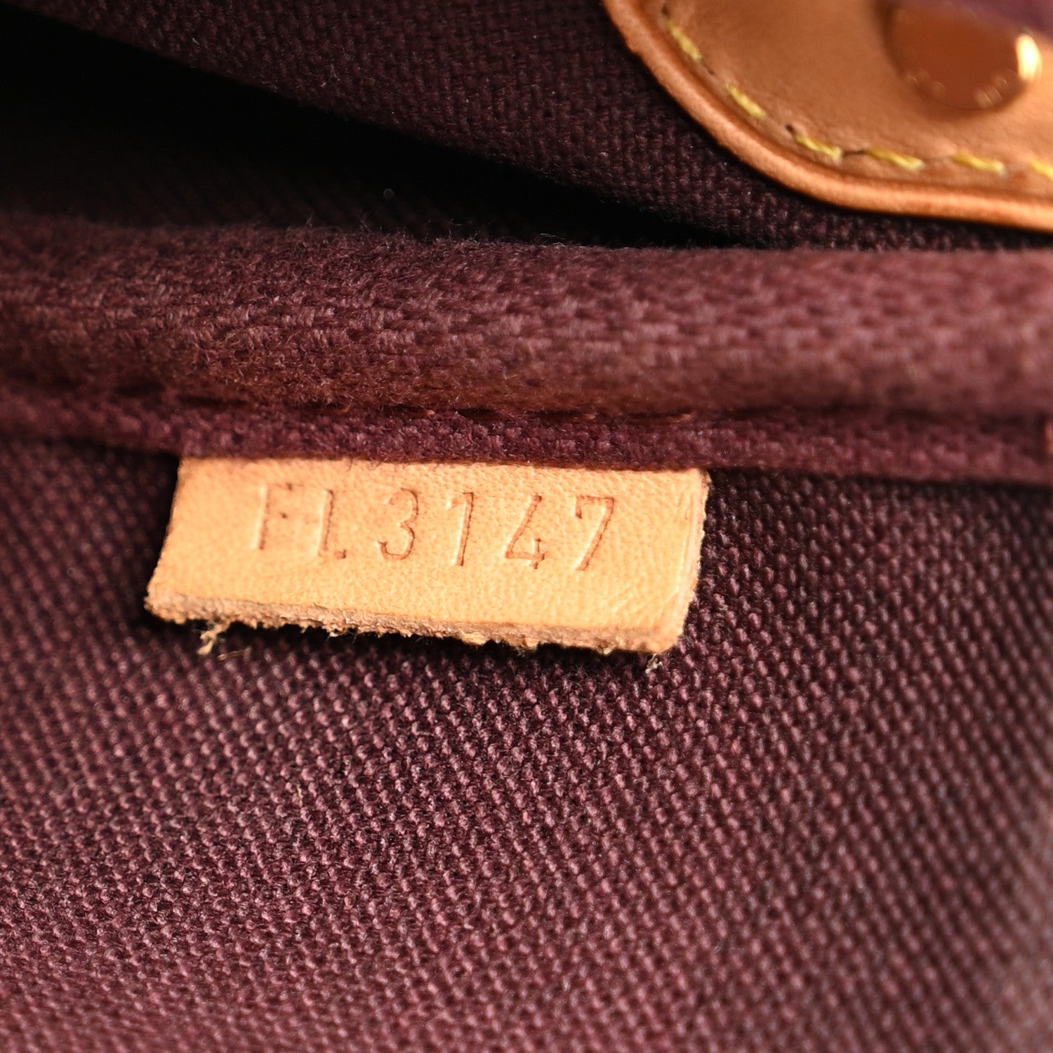 Louis Vuitton Monogram Favorite MM 7 of 12