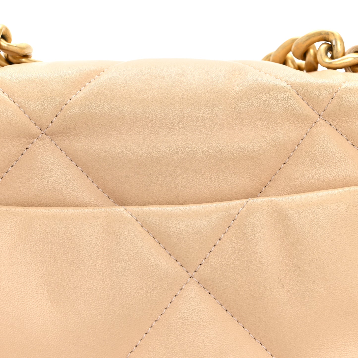 Lambskin Quilted Medium Chanel 19 Flap Light Beige
