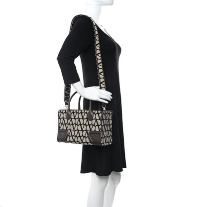 Valentino Garavani Toile Iconographe Goatskin Small Le Quatrieme Shopping Bag Naturale Black Fondant 2 of 11