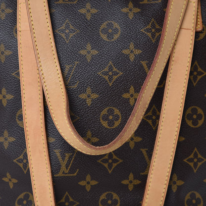 Louis Vuitton Monogram Cabas Mezzo 7 of 16