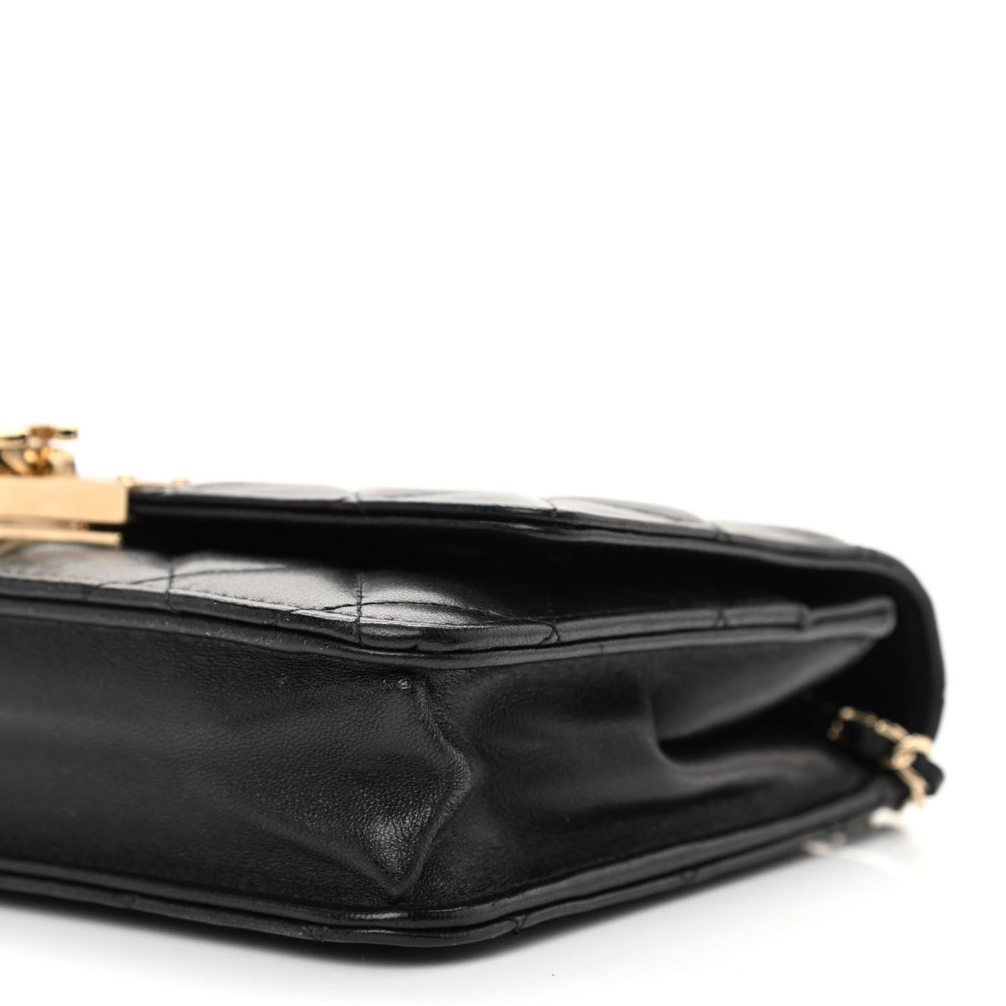 Lambskin Quilted Golden Class Wallet On Chain WOC Black