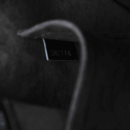 Louis Vuitton Epi Luna Black 7 of 7