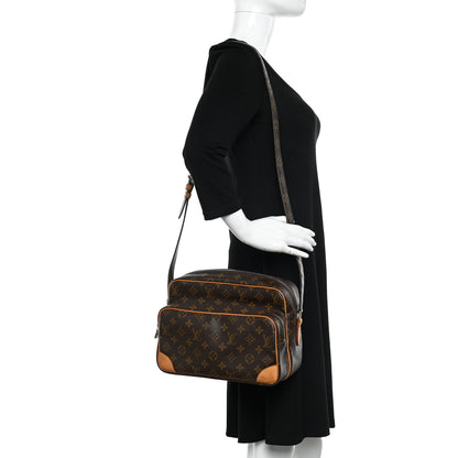 Louis Vuitton Monogram Nil 28 2 of 10