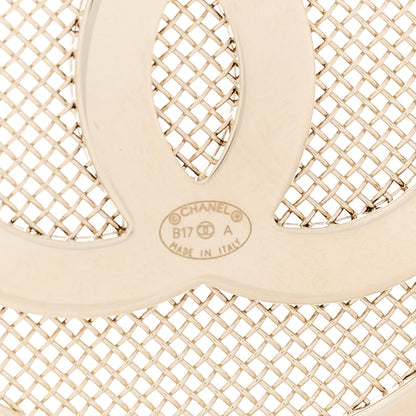Chanel Mesh Circle CC Brooch Gold 3 of 3