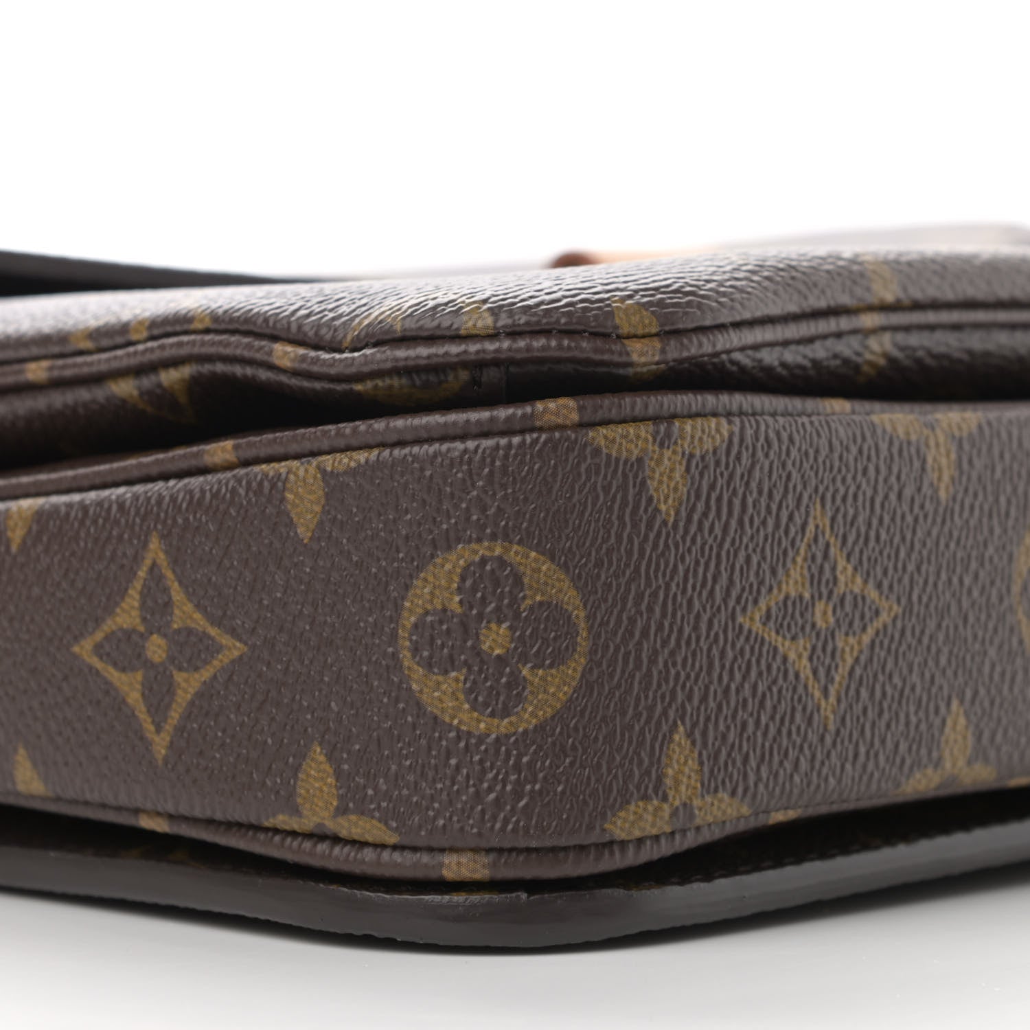 Louis Vuitton Monogram Pochette Metis 10 of 12