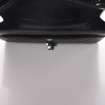 Chanel Aged Calfskin Chevron Quilted 2.55 Reissue 225 So Black 5 of 7