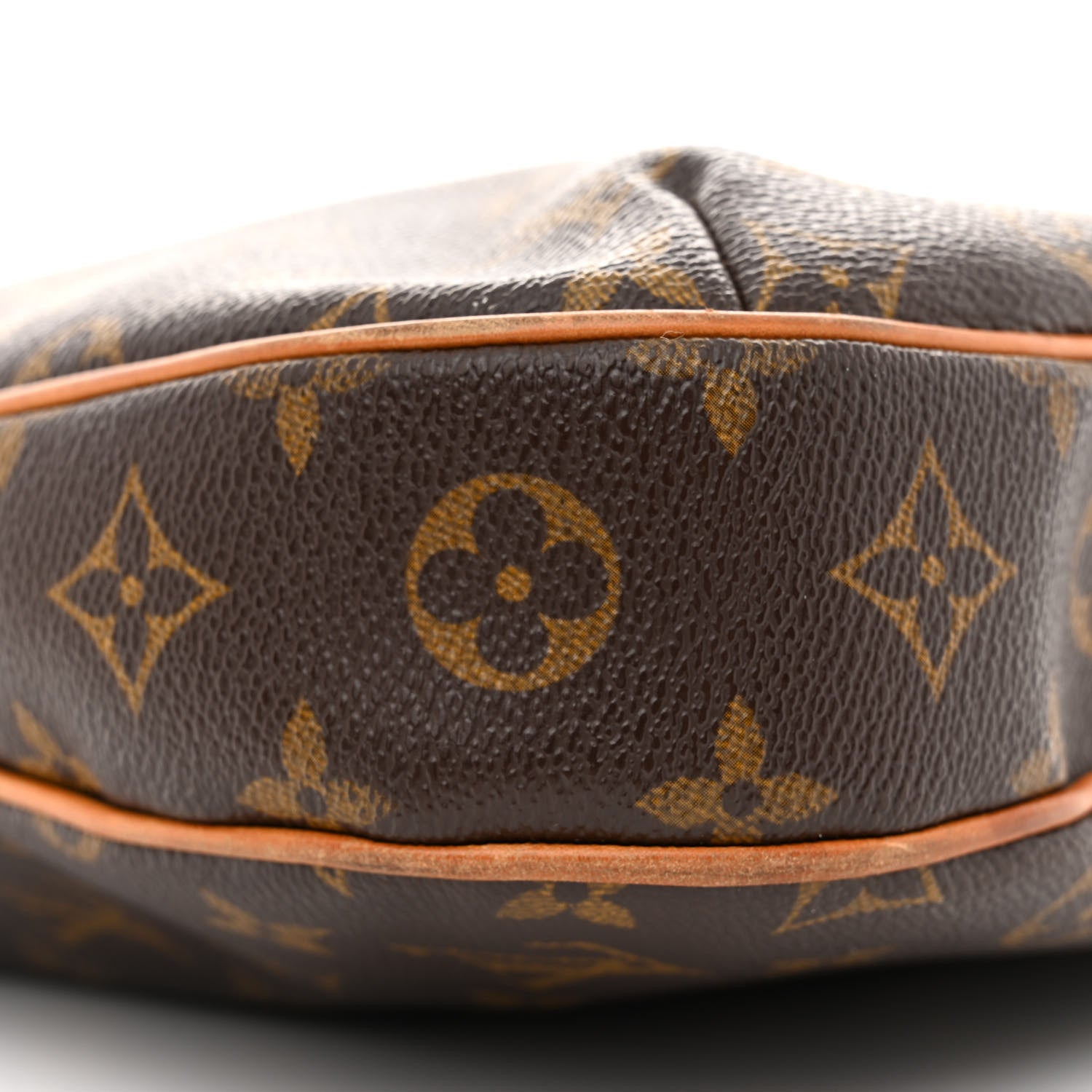 Louis Vuitton Monogram Odeon MM 9 of 18