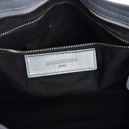 Louis Vuitton BALENCIAGA Chevre Silver Metallic Edge City Blue Acier 6 of 7
