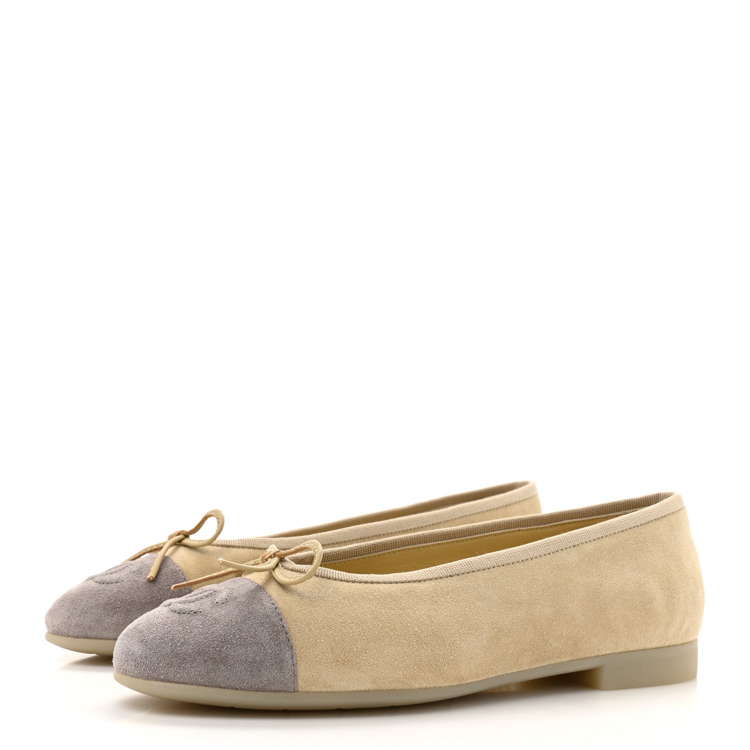 シャネル　CHANEL バレリーナ　ライトグレー　38.5 新品　スェード Chanel Suede Cap Toe CC Ballerina Flats 36.5 Light Yellow Gray