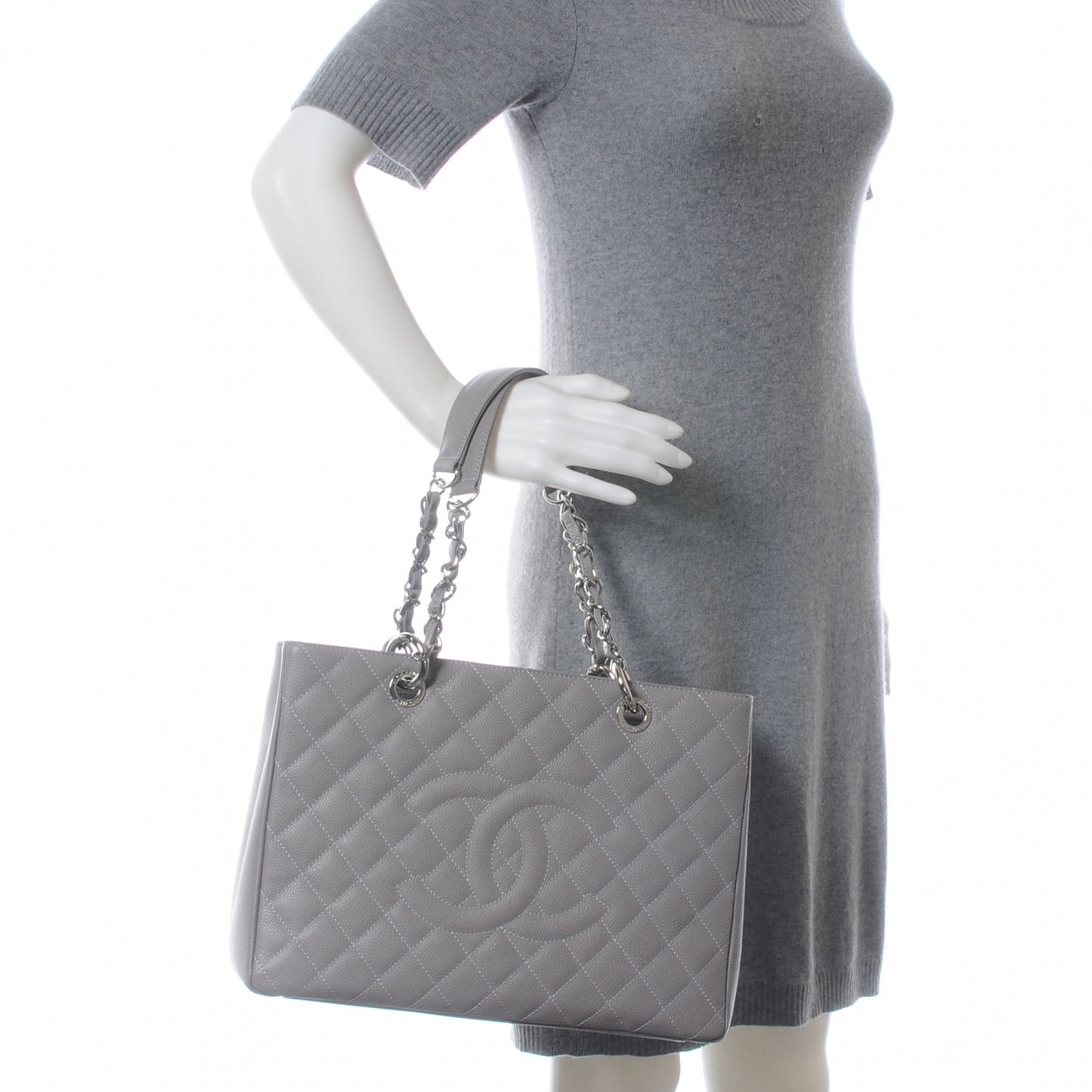 Caviar Grand Shopping Tote GST Light Grey