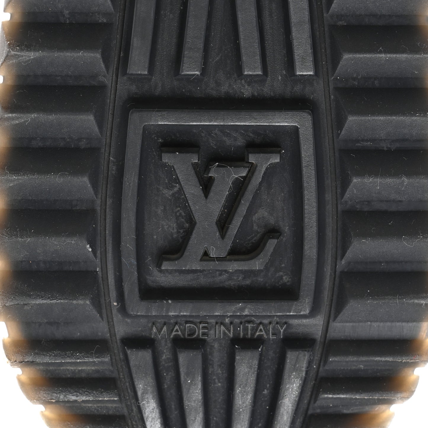 Suede Monogram Run Away Sneakers 40 Black