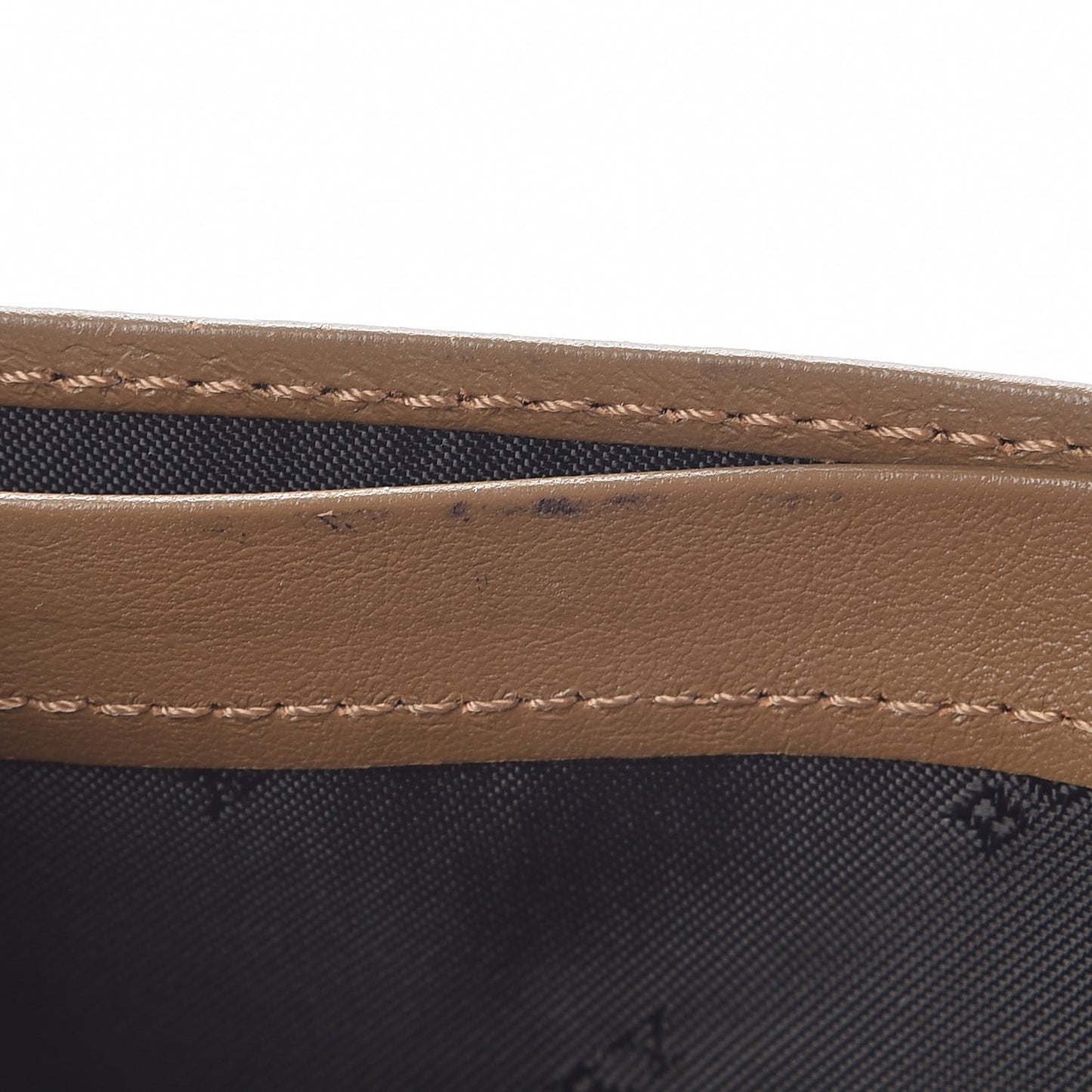 London Grainy Check Embossed Billfold Wallet Camel