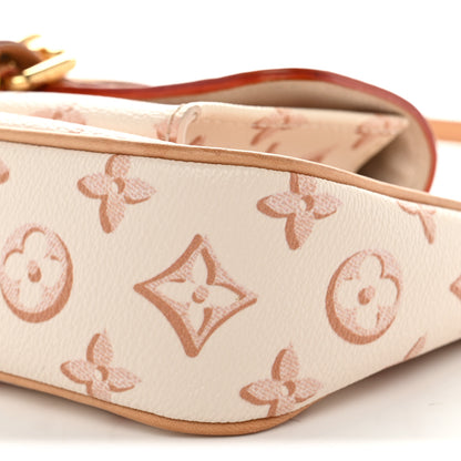 Louis Vuitton Monogram Fall For You Maxi Multi Pochette Accessories Beige Clair 9 of 9
