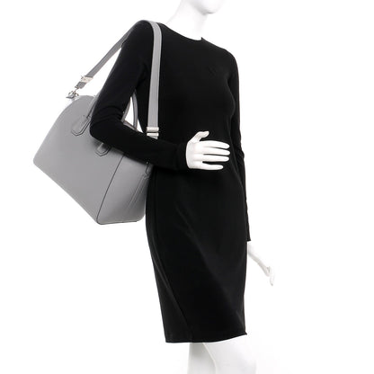 Givenchy Sugar Goatskin Medium Antigona Pearl Grey 2 of 10