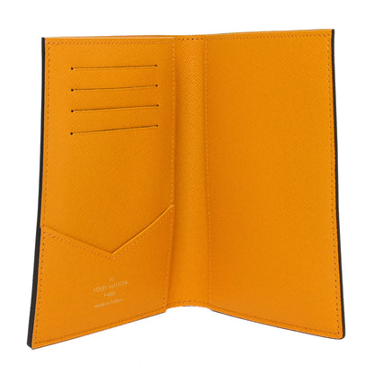 Louis Vuitton Monogram 2022 Christmas Animation New York Soho Passport Cover Yellow 5 of 8