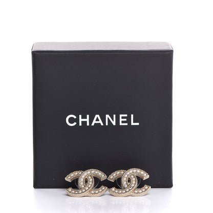 Chanel Pearl CC Earrings Gold 5 of 5