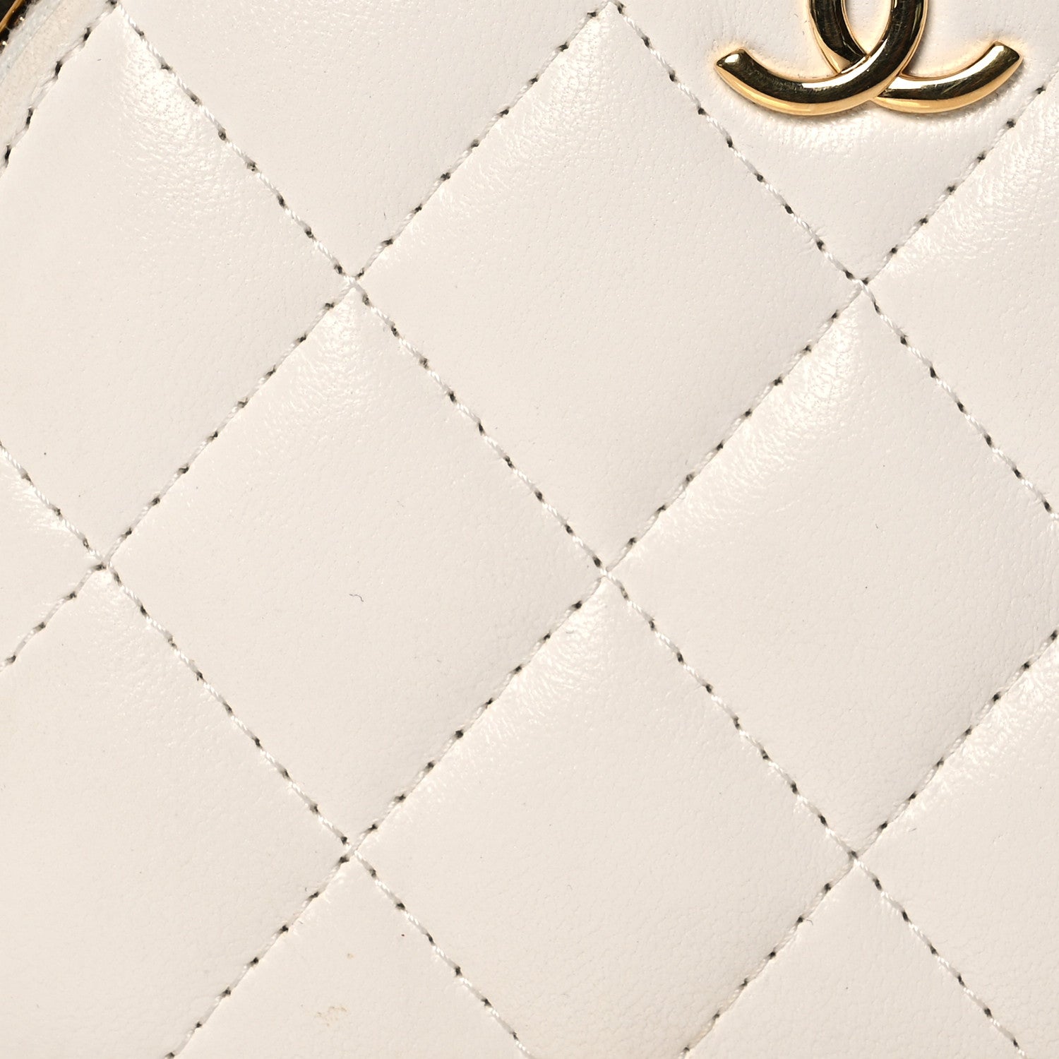 Chanel Lambskin Quilted Mini Chic Riviera Top Handle Vanity Case White 8 of 15