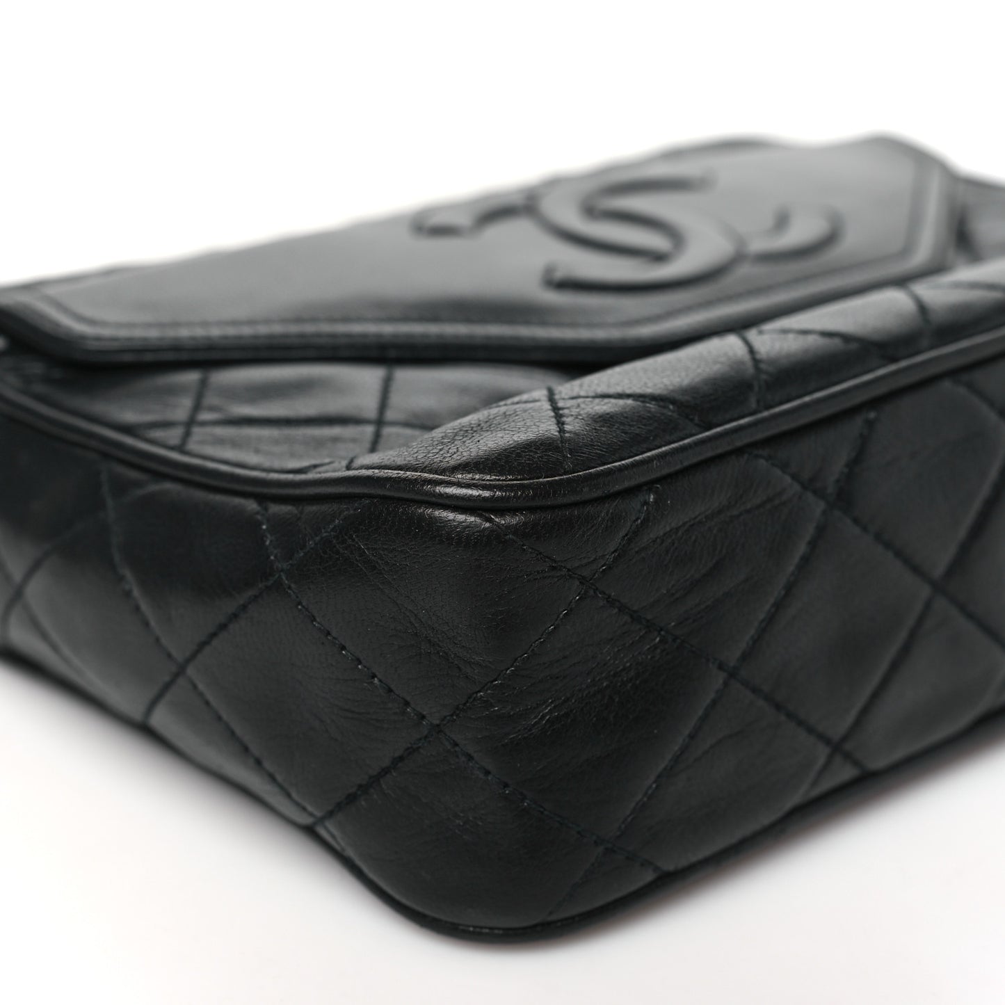 Lambskin Quilted Tassel Camera Case Black