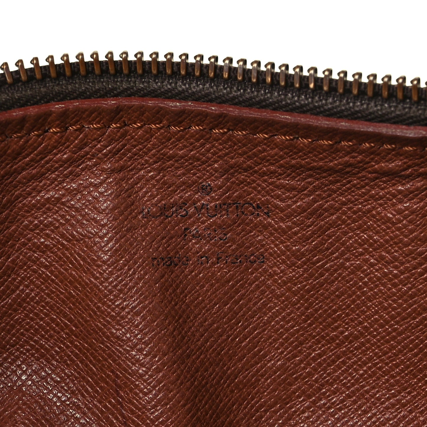 Monogram Papillon 26