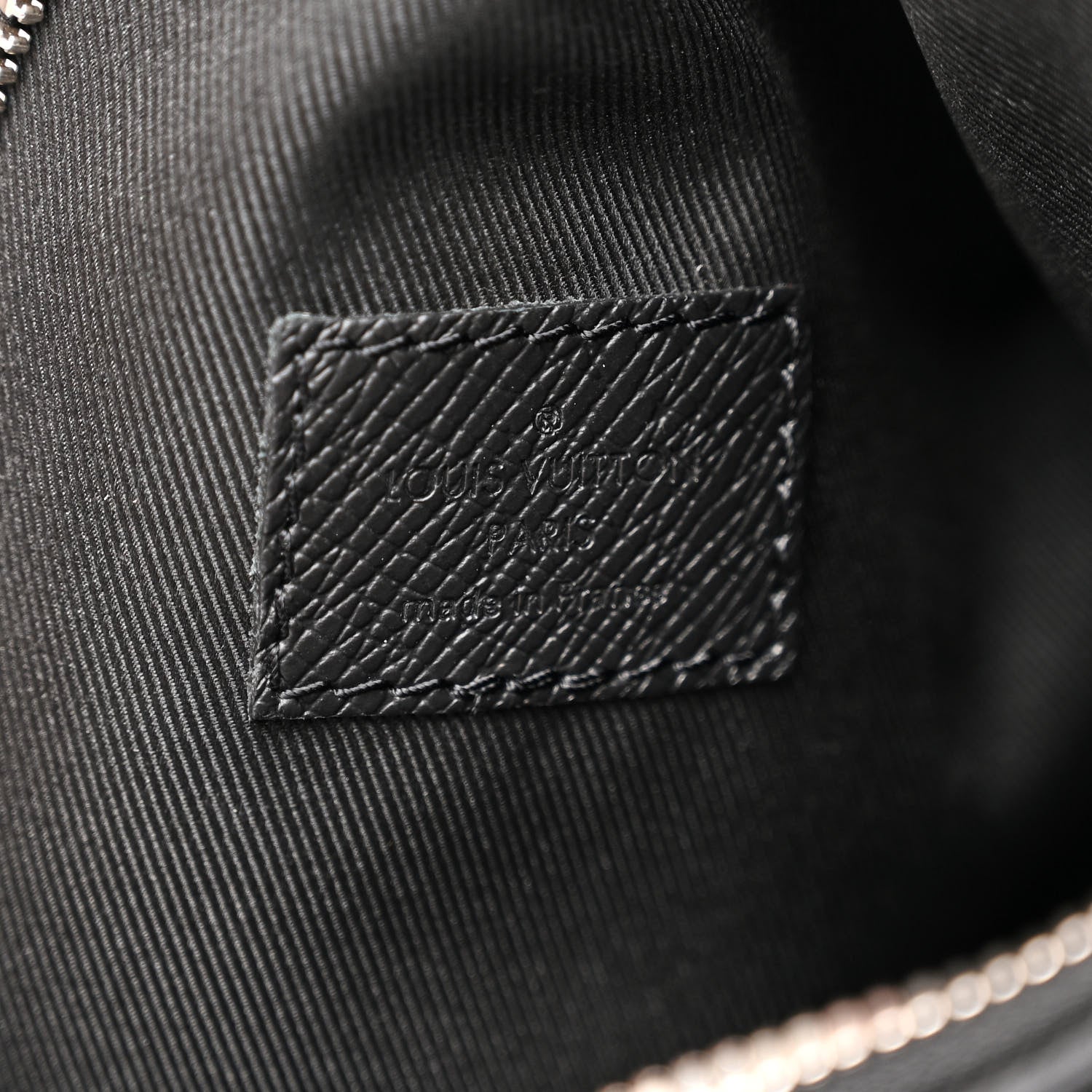 Louis Vuitton Taigarama Duo Slingbag Black 8 of 11