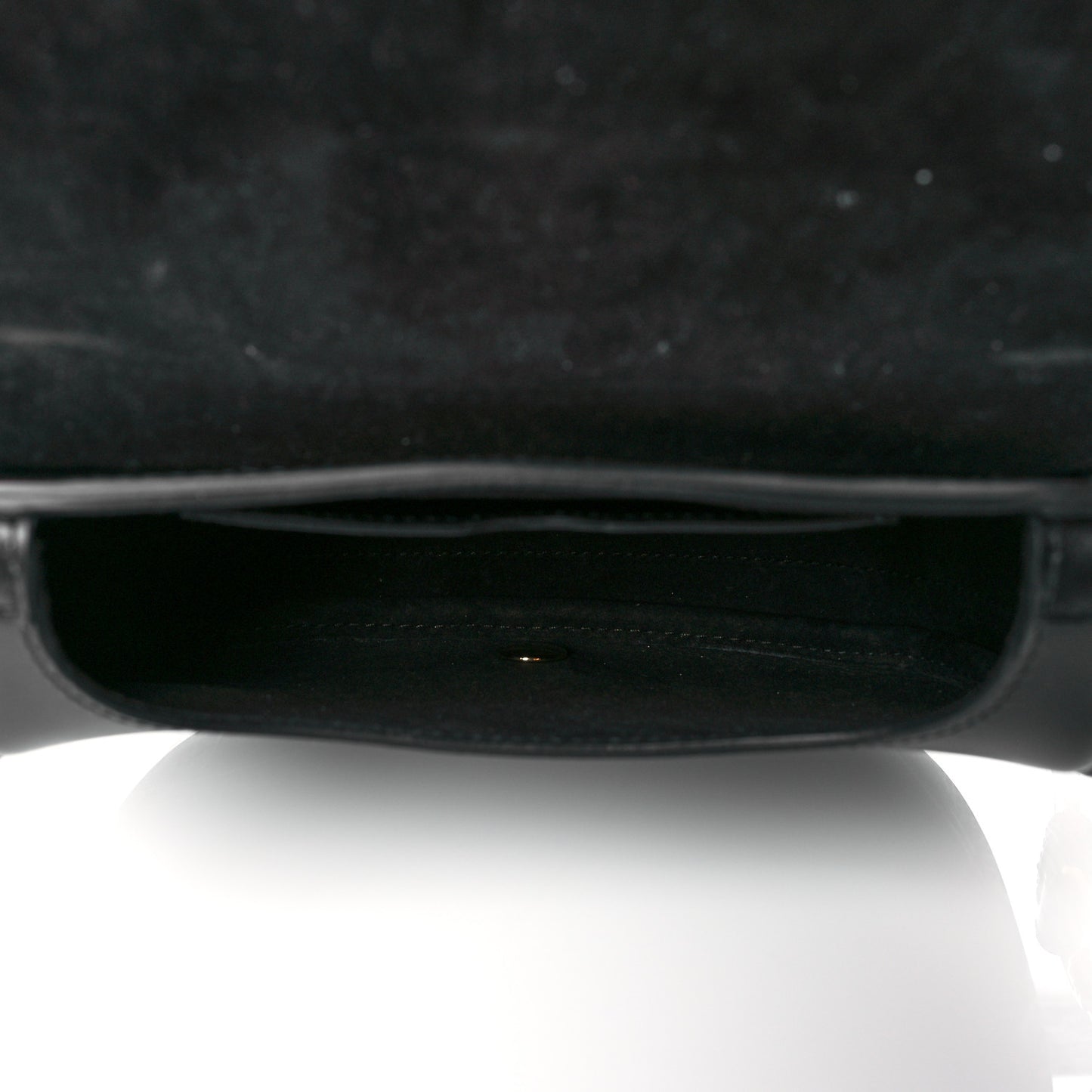 Box Calfskin Small Bobby Flap Black