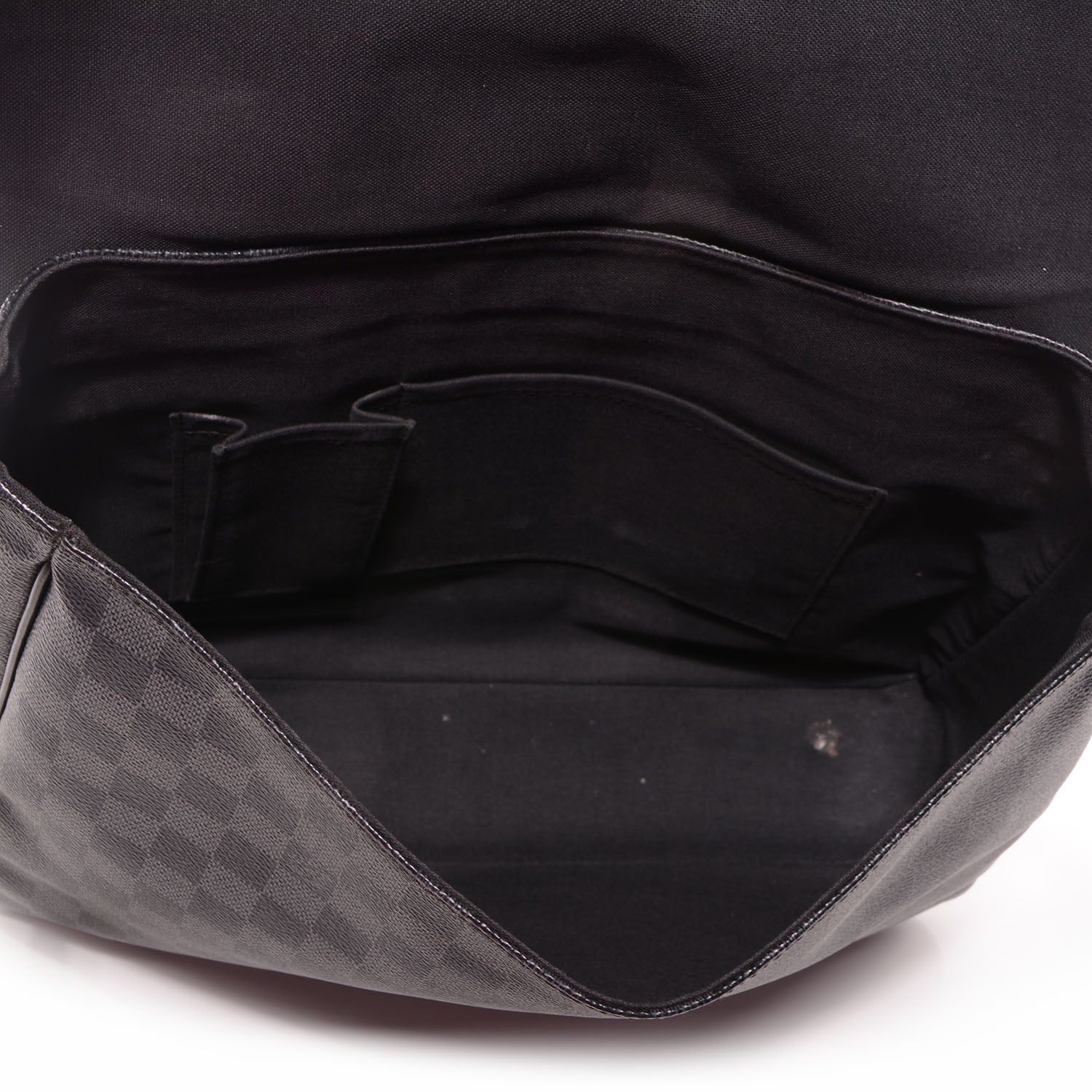 Louis Vuitton Damier Graphite Daniel GM 6 of 7